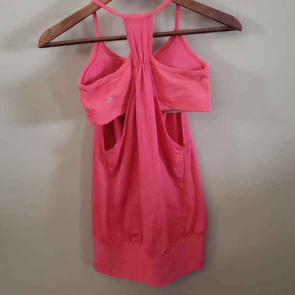 Lululemon no limit tank - Picture 3 of 4
